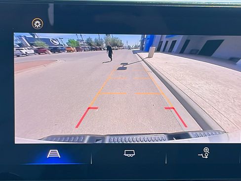 Used 2024 Chevrolet Colorado W/T image 22