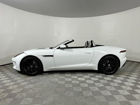 Used 2020 Jaguar F-TYPE Convertible RWD image 4