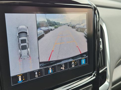Used 2023 Chevrolet Traverse Premier w/ Redline Edition AWD/4WD image 31
