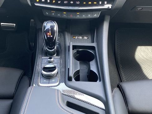 New 2026 Cadillac CT5 V image 19