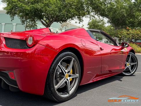 Used 2013 Ferrari 458 Spider RWD image 55