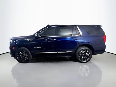Used 2024 GMC Yukon SLT w/ SLT Luxury Package RWD image 6