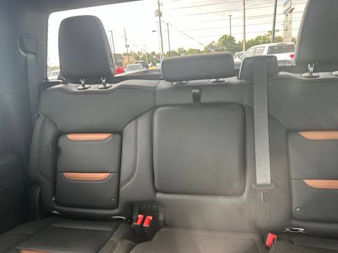Used 2025 GMC Sierra 1500 AT4 AWD/4WD image 26
