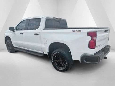 Used 2019 Chevrolet Silverado 1500 LT Trail Boss AWD/4WD image 5