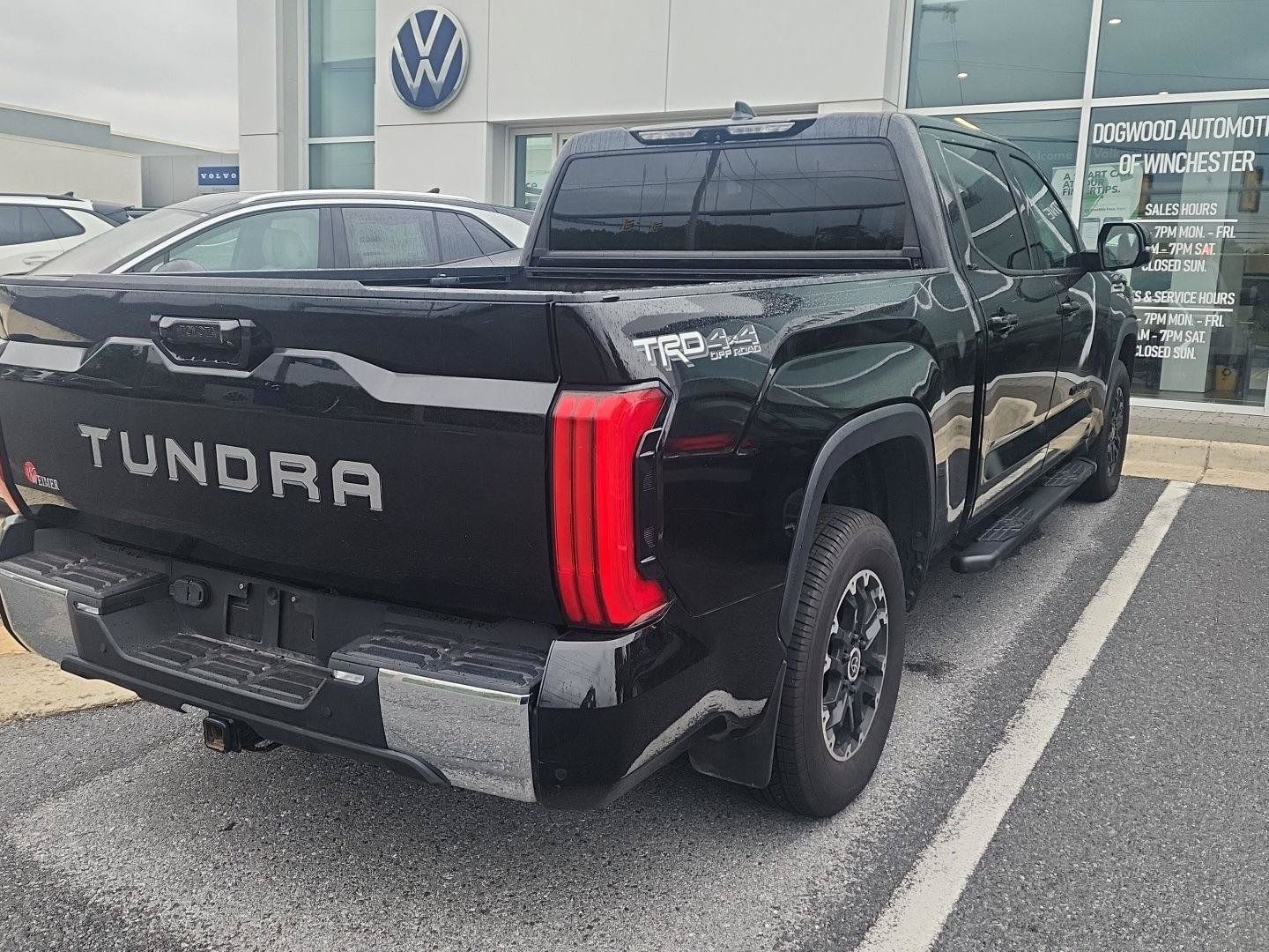 Used 2022 Toyota Tundra SR5 w/ TRD Off-Road Premium Package AWD/4WD image 3