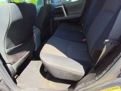 Used 2013 Toyota 4Runner SR5 AWD/4WD image 10