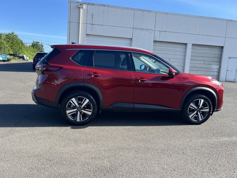 Used 2026 Nissan Rogue SL AWD/4WD image 6