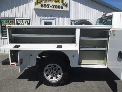 Used 2013 Chevrolet Silverado 3500 W/T image 7