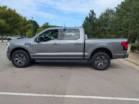 Certified 2024 Ford F150 Lightning Flash AWD/4WD image 7