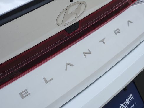 New 2026 Hyundai Elantra Sport FWD image 8