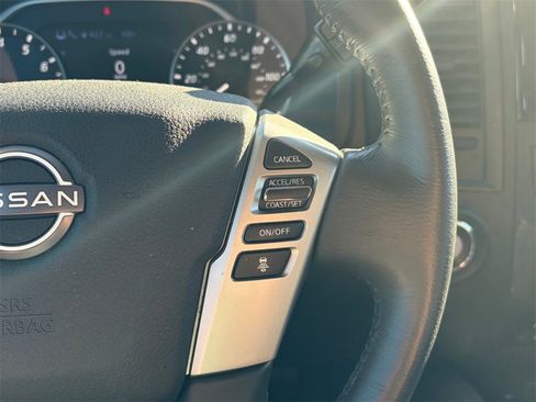 Certified 2024 Nissan Titan SV w/ SV Convenience Package image 13