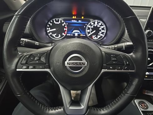 Used 2022 Nissan Sentra SV w/ All-Weather Package image 18