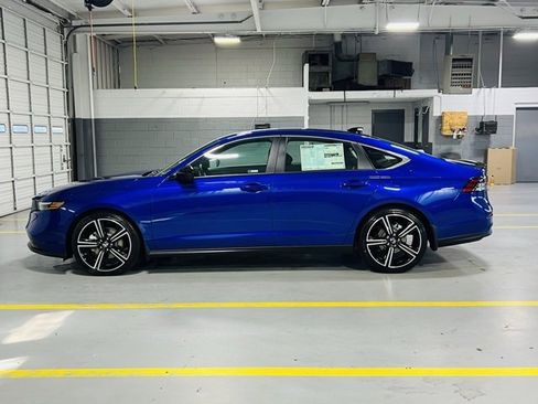 New 2025 Honda Accord Sport image 15