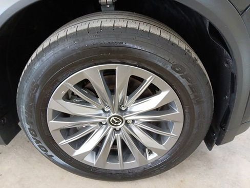 Used 2024 MAZDA CX-90 Plug-In Hybrid w/ Preferred AWD/4WD image 58