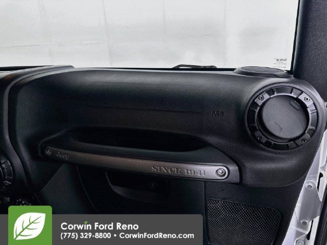 Used 2016 Jeep Wrangler Unlimited Sport w/ Quick Order Package 24S AWD/4WD image 30