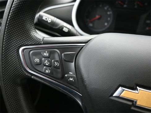 Used 2023 Chevrolet Malibu LT image 18