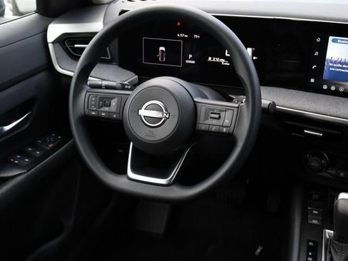 New 2026 Nissan Kicks SV image 23