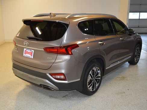 Used 2019 Hyundai Santa Fe Limited FWD image 3