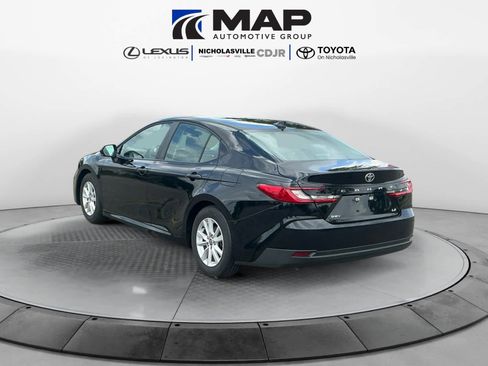 Used 2026 Toyota Camry LE FWD image 3