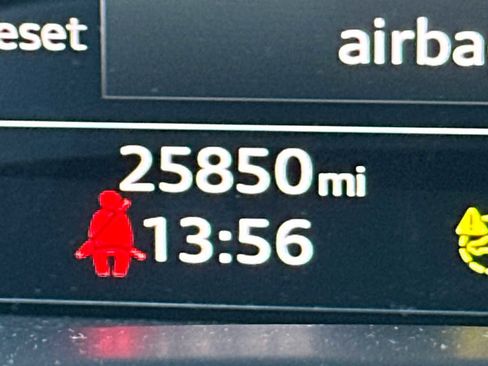 Used 2021 Audi A7 e Prestige image 1