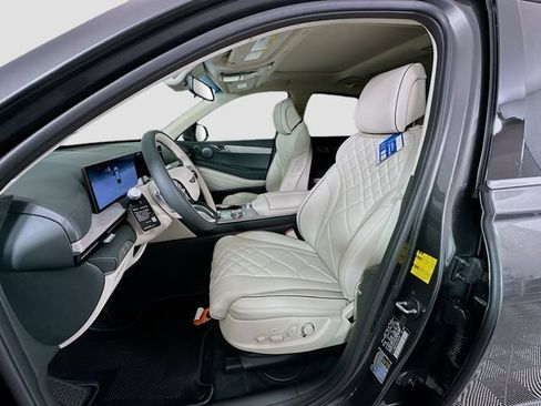 New 2026 Genesis GV80 3.5T Prestige AWD/4WD image 16