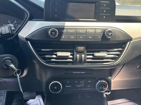 Used 2022 Ford Escape S FWD image 29