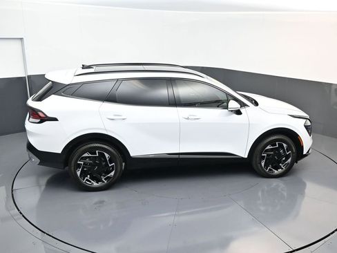 Used 2024 Kia Sportage SX image 16