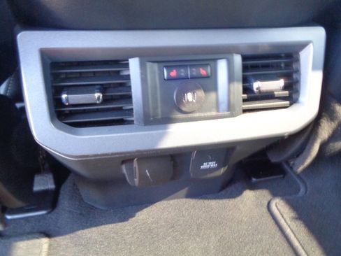 Used 2024 Ford F250 Lariat w/ Chrome Package image 52