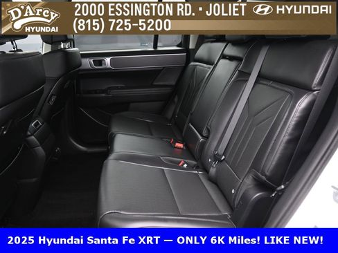 Used 2025 Hyundai Santa Fe XRT image 11