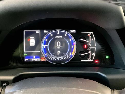 Used 2024 Lexus ES 250 w/ Premium Package image 46