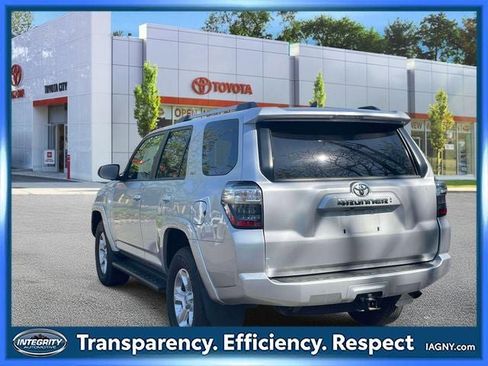 Used 2024 Toyota 4Runner SR5 Premium AWD/4WD image 8