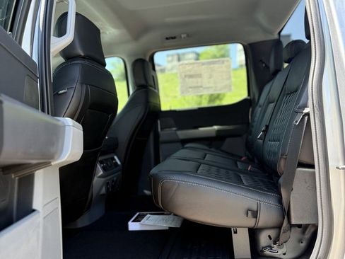 New 2025 Ford F150 XLT w/ Equipment Group 301A Standard image 21