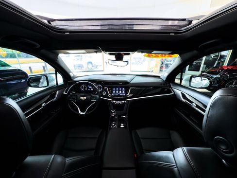 Used 2024 Cadillac XT6 Premium Luxury w/ Technology Package image 37