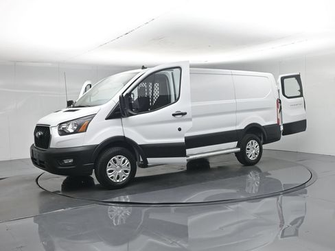 Certified 2025 Ford Transit 250 Low Roof w/ Exterior Upgrade Package RWD image 6