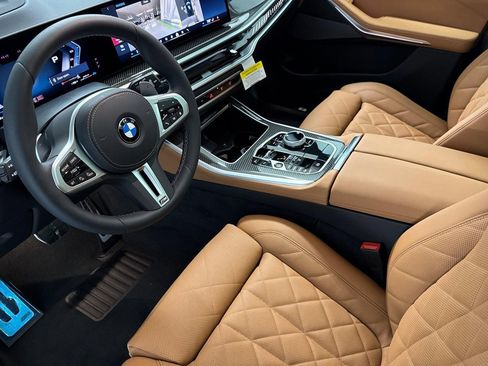 New 2026 BMW X5 M60i image 4