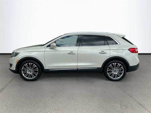 Used 2016 Lincoln MKX Reserve w/ Technology Package image 4