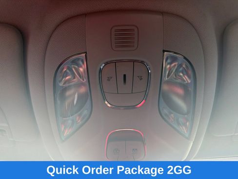 Used 2022 Jeep Compass Limited w/ Sun and Sound Group AWD/4WD image 18