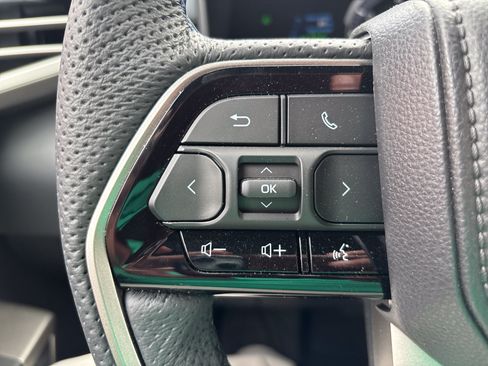 Certified 2026 Toyota Tundra Platinum AWD/4WD image 18