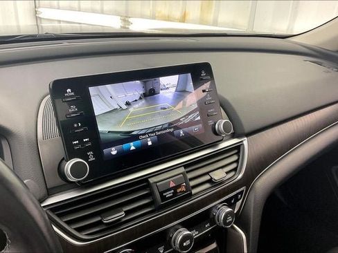 Certified 2021 Honda Accord Touring image 28