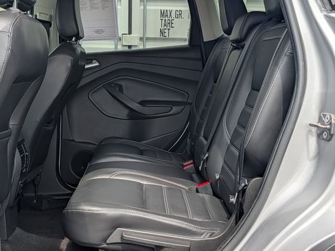 Used 2019 Ford Escape Titanium FWD image 15