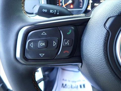 Used 2024 Jeep Wrangler Sport S image 13