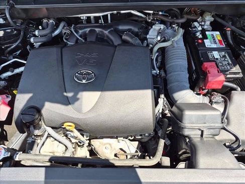 Used 2021 Toyota Highlander XSE AWD/4WD image 23