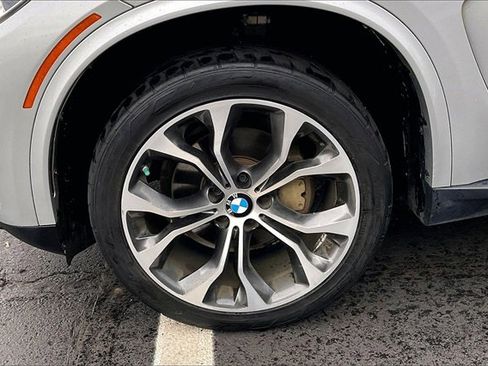 Used 2018 BMW X5 xDrive35i w/ M Sport Package image 9