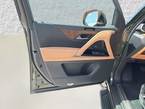 New 2026 Lexus LX 700h Luxury image 21