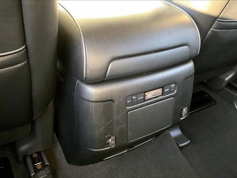 Used 2019 INFINITI QX80 Luxe w/ All-Season Package image 35