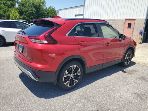 Used 2022 Mitsubishi Eclipse Cross FWD image 4