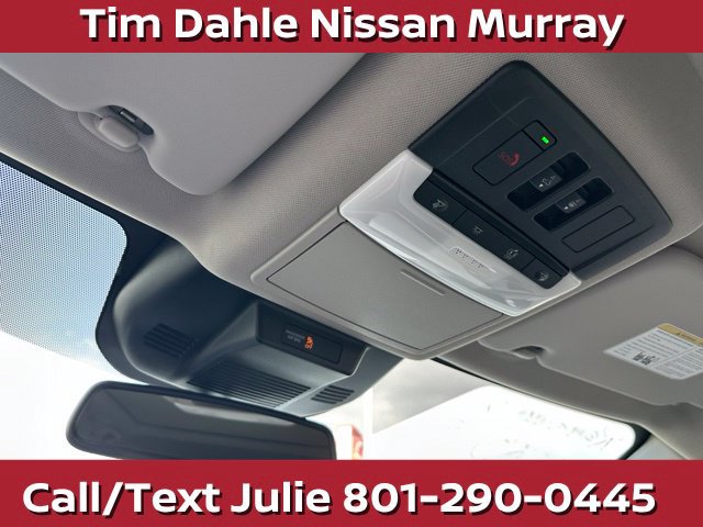 Used 2025 Nissan Rogue SL w/ SL Premium Package AWD/4WD image 29