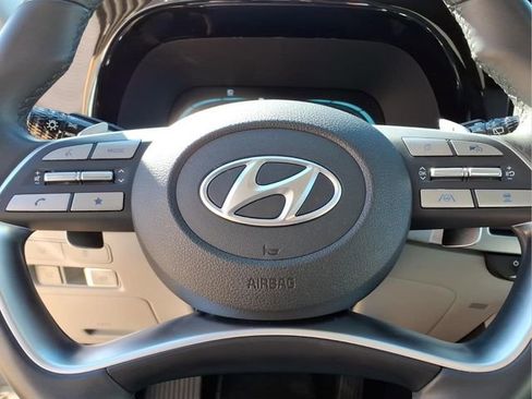 Used 2025 Hyundai Palisade SEL image 12