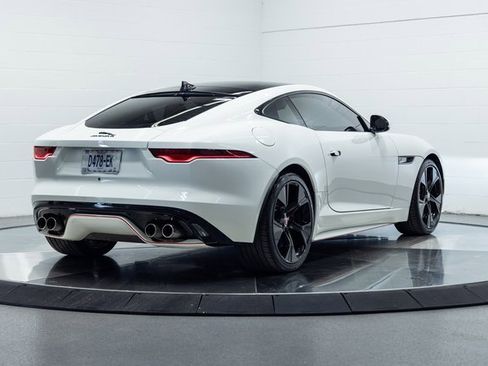 Used 2022 Jaguar F-TYPE R-Dynamic image 10