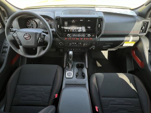 New 2026 Nissan Frontier PRO-4X w/ Pro-4x Convenience Package image 9
